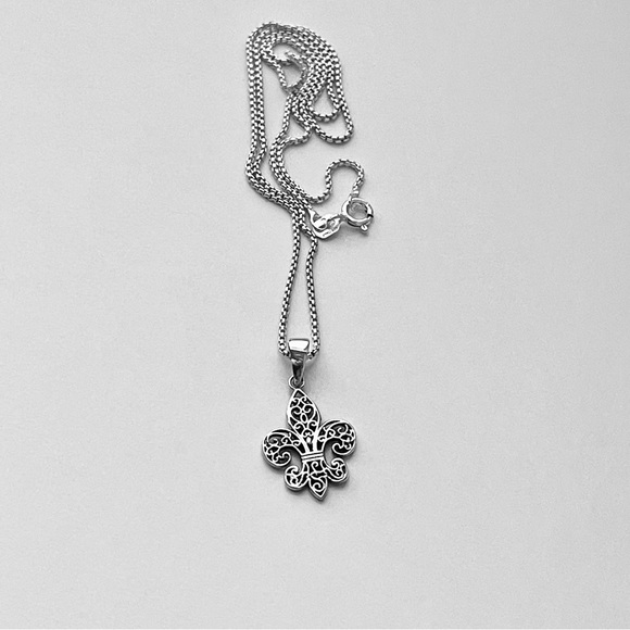 Sterling Silver Filigree Fleur De Lis Necklace, Saints Necklace, Silver Necklace - Picture 13 of 13